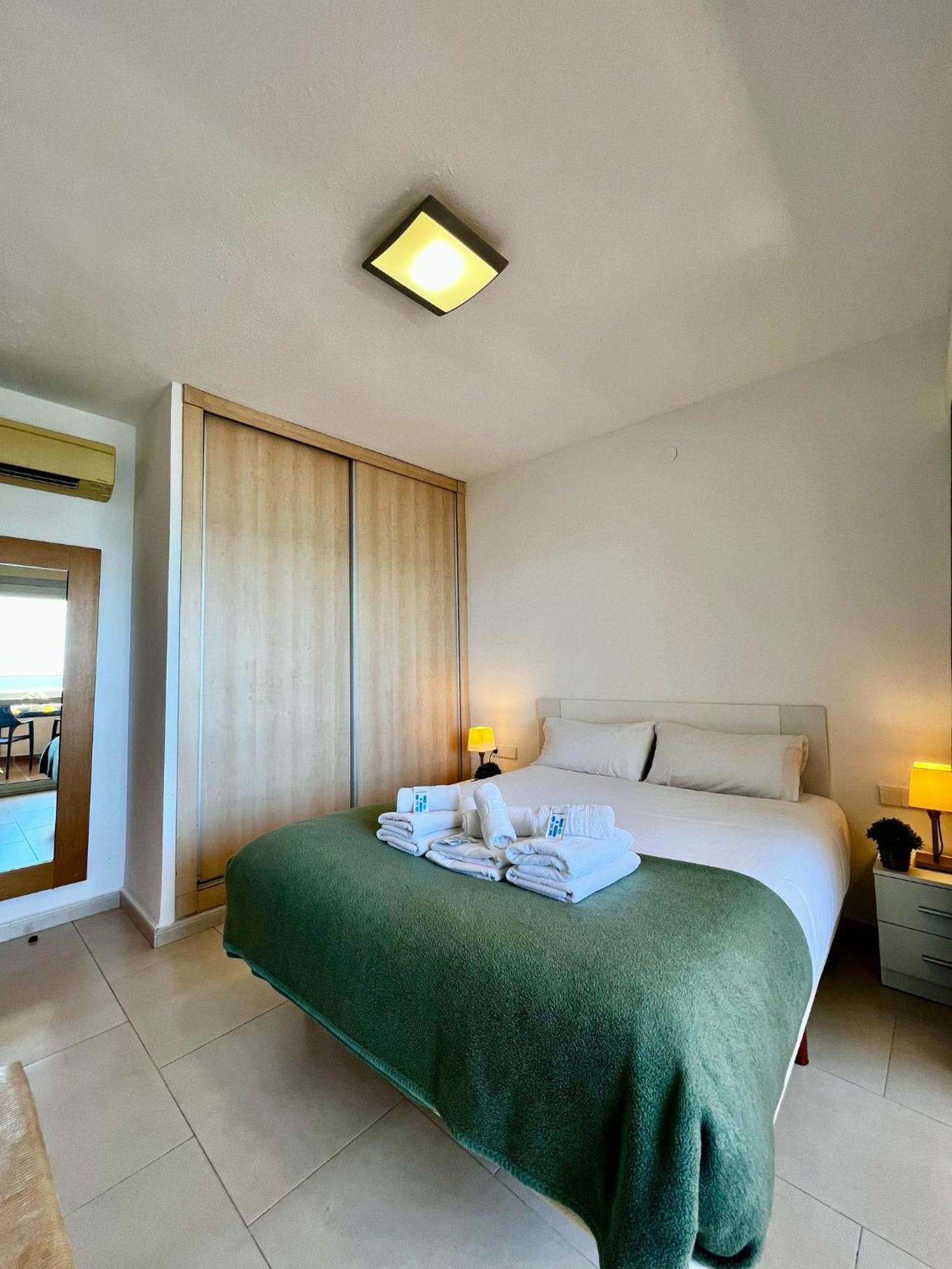 Frontal Sea View Apartment Benalbeach Benalmádena Extérieur photo