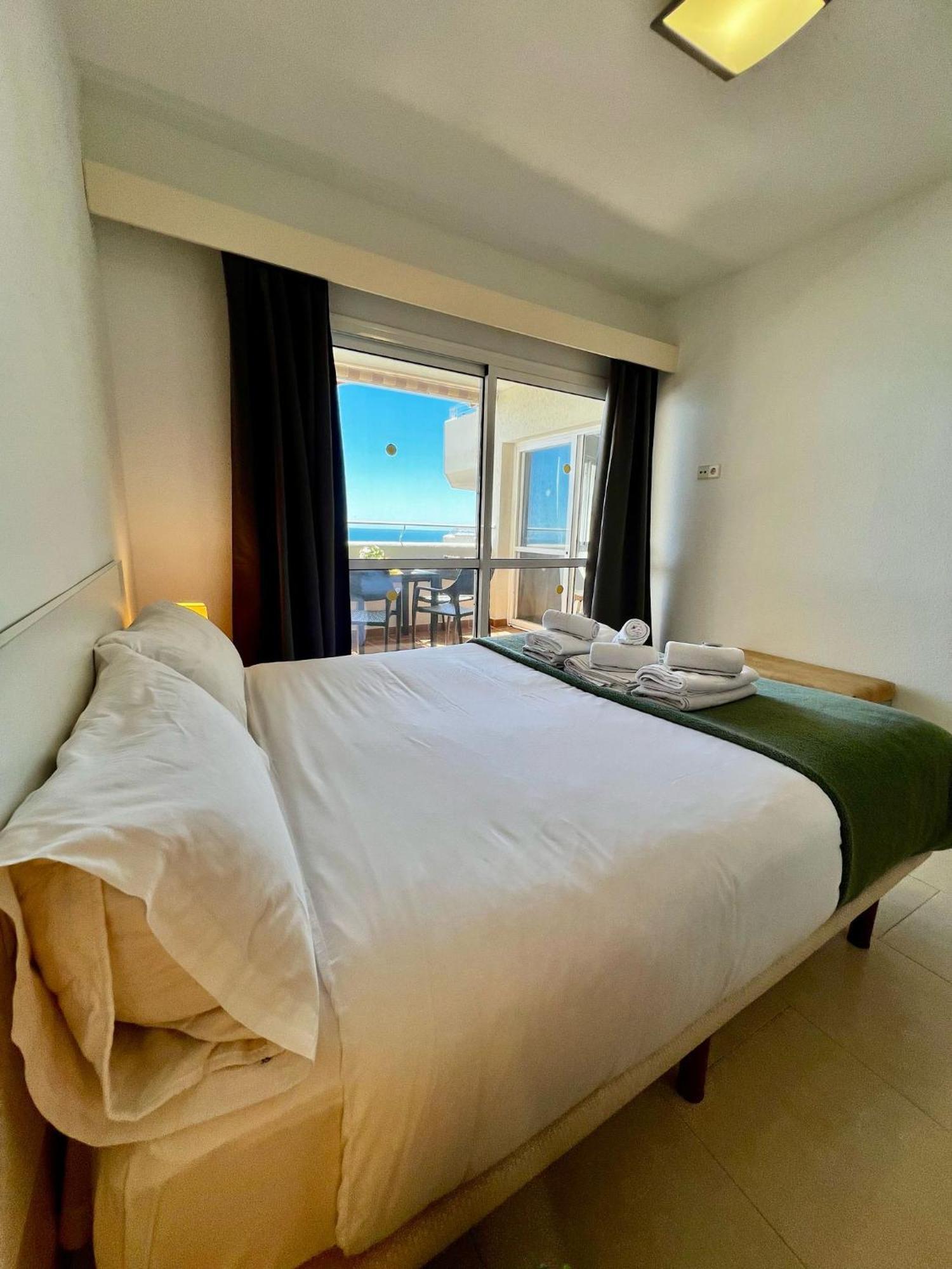 Frontal Sea View Apartment Benalbeach Benalmádena Extérieur photo